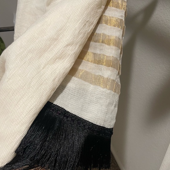 Elan party wear. - Picture 5 of 11